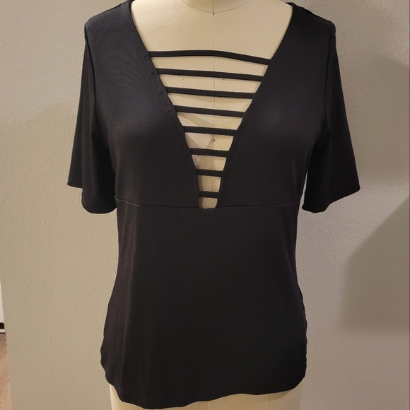 H&M Black Top - Picture 1 of 7